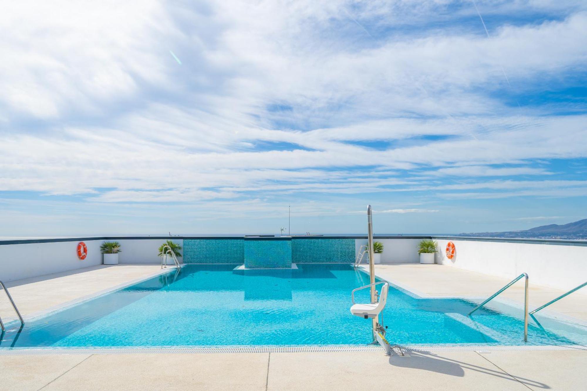 Xpce Urban 3 Malaga Skyline - Parking Free Apartment Exterior photo